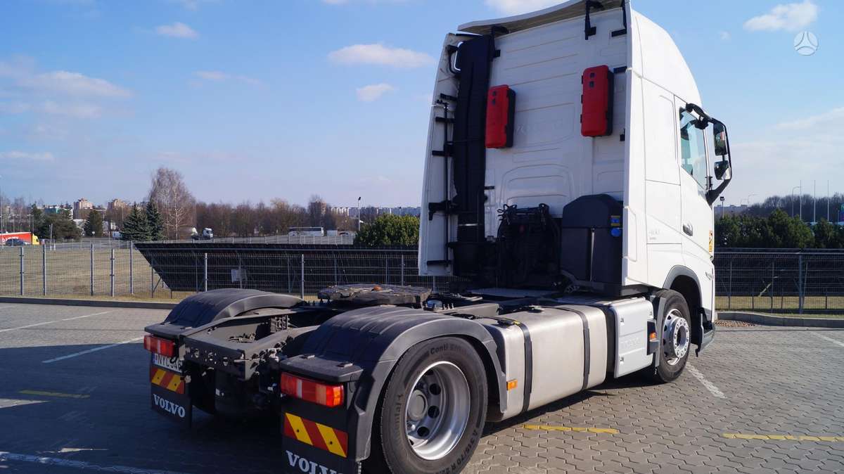 Volvo FH Aero, double sleeper