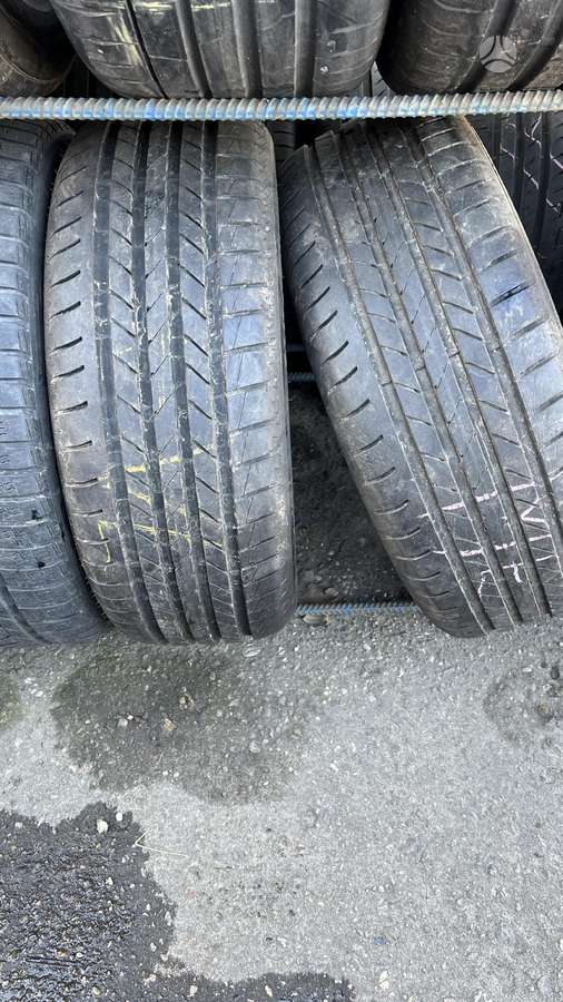 Goodyear Efficientgrip MOE, летние 235/45 R19