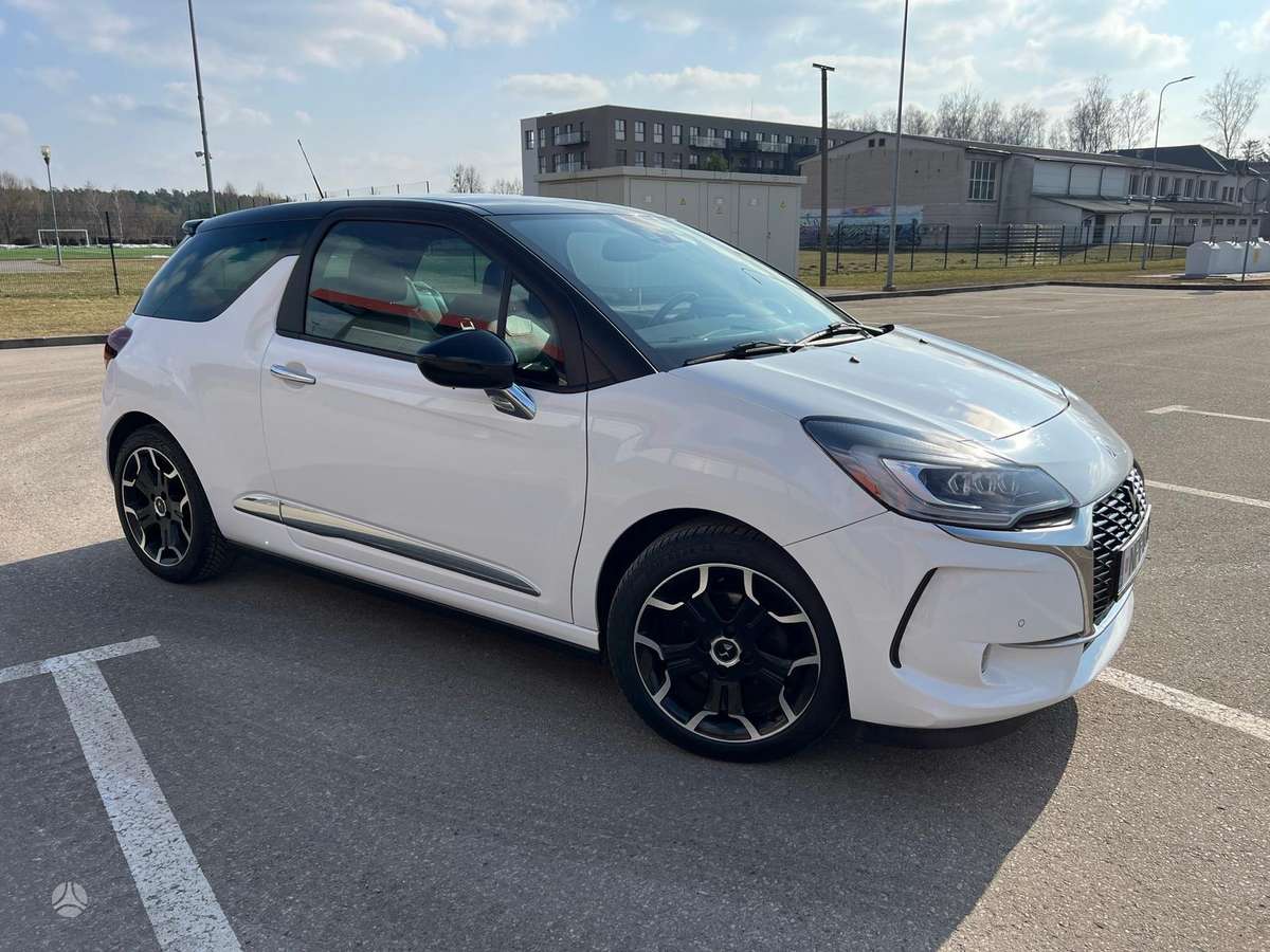 Citroen DS3, 1.6 l., hatchback
