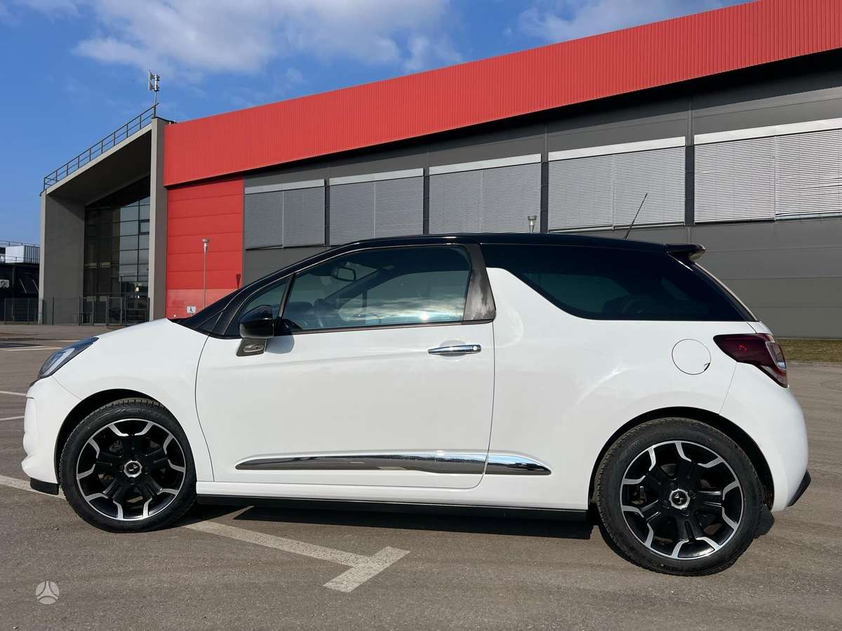 Citroen DS3, 1.6 l., hatchback