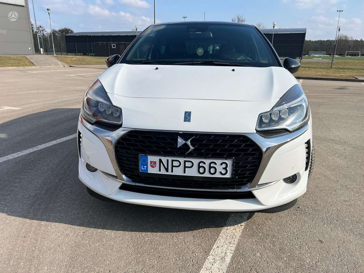 Citroen DS3, 1.6 l., hatchback