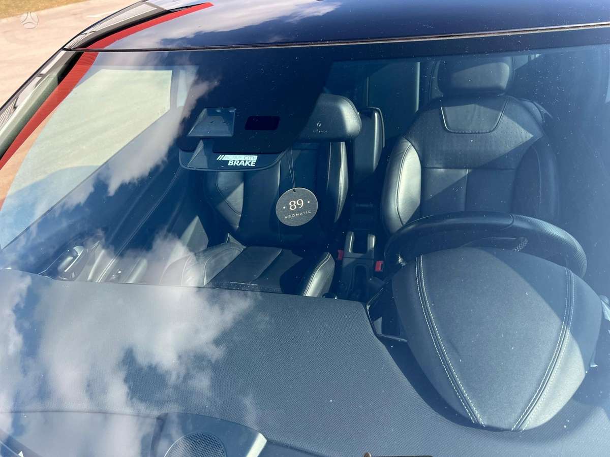 Citroen DS3, 1.6 l., hatchback