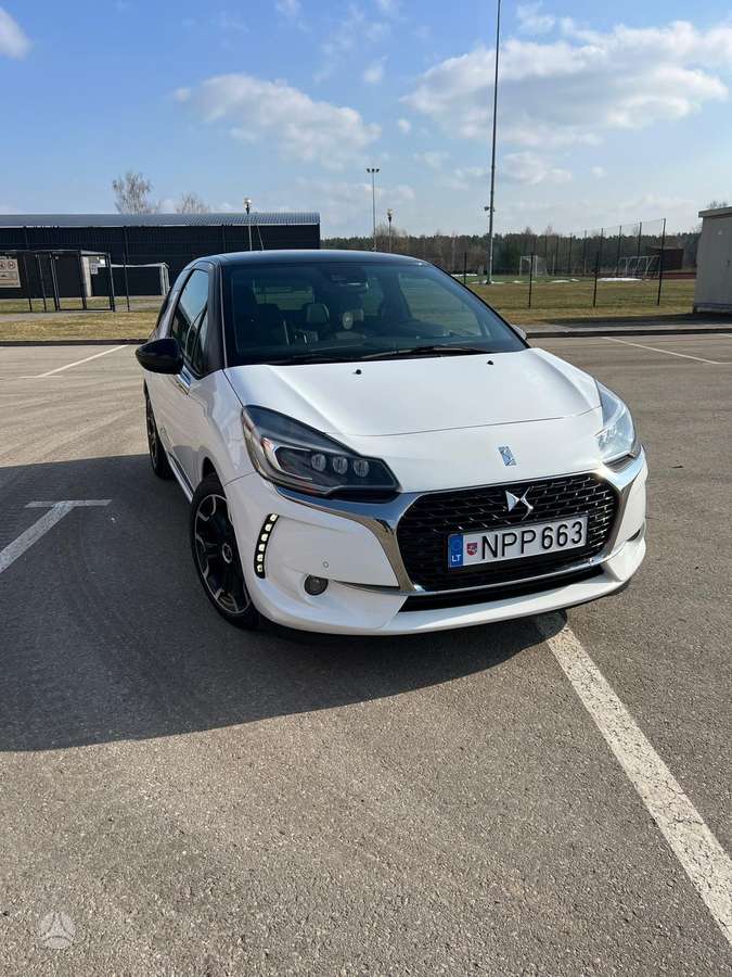 Citroen DS3, 1.6 l., Хэтчбек