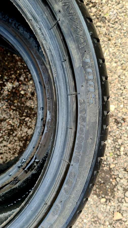 Bridgestone, summer 225/40 R18