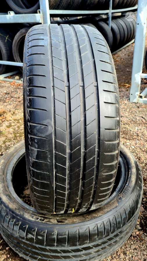Bridgestone, vasaras 225/40 R18
