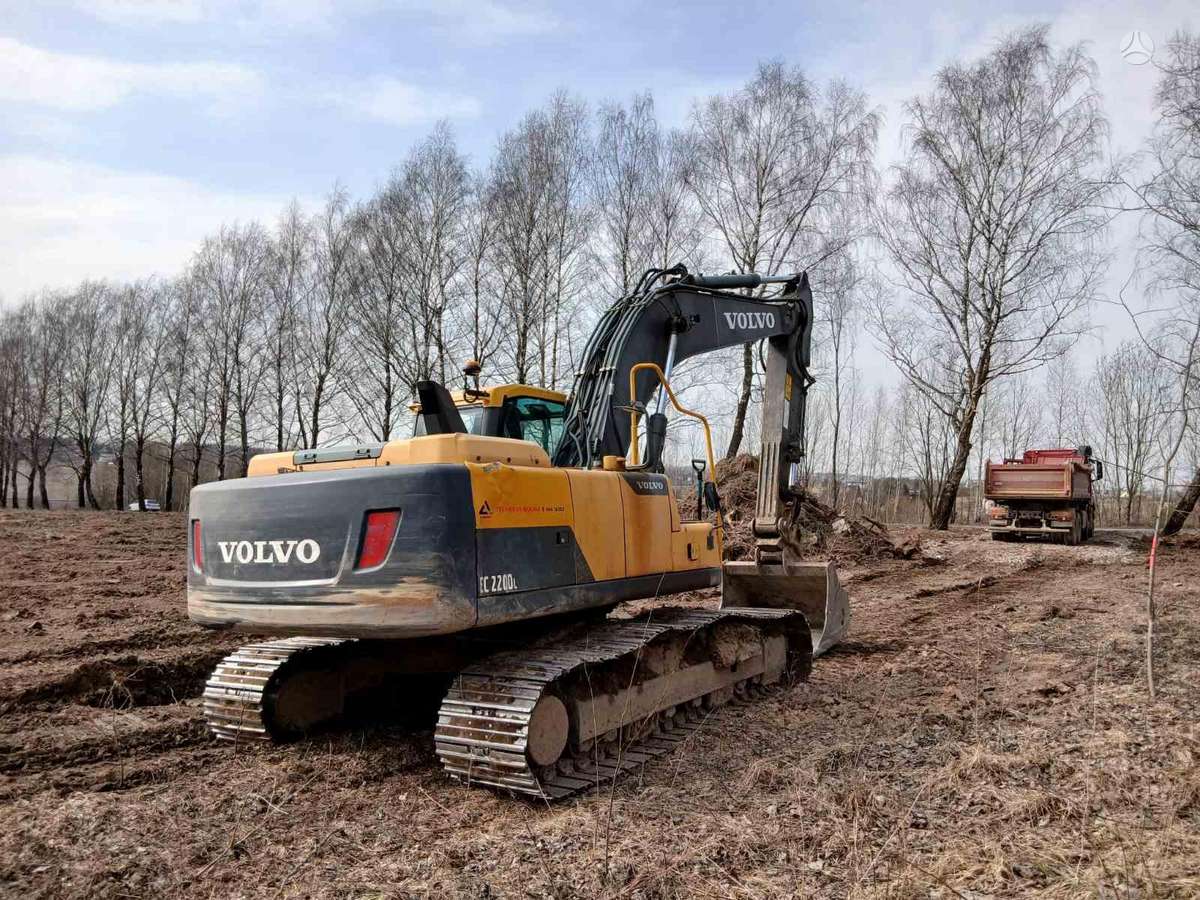 Volvo EC220DL, excavator