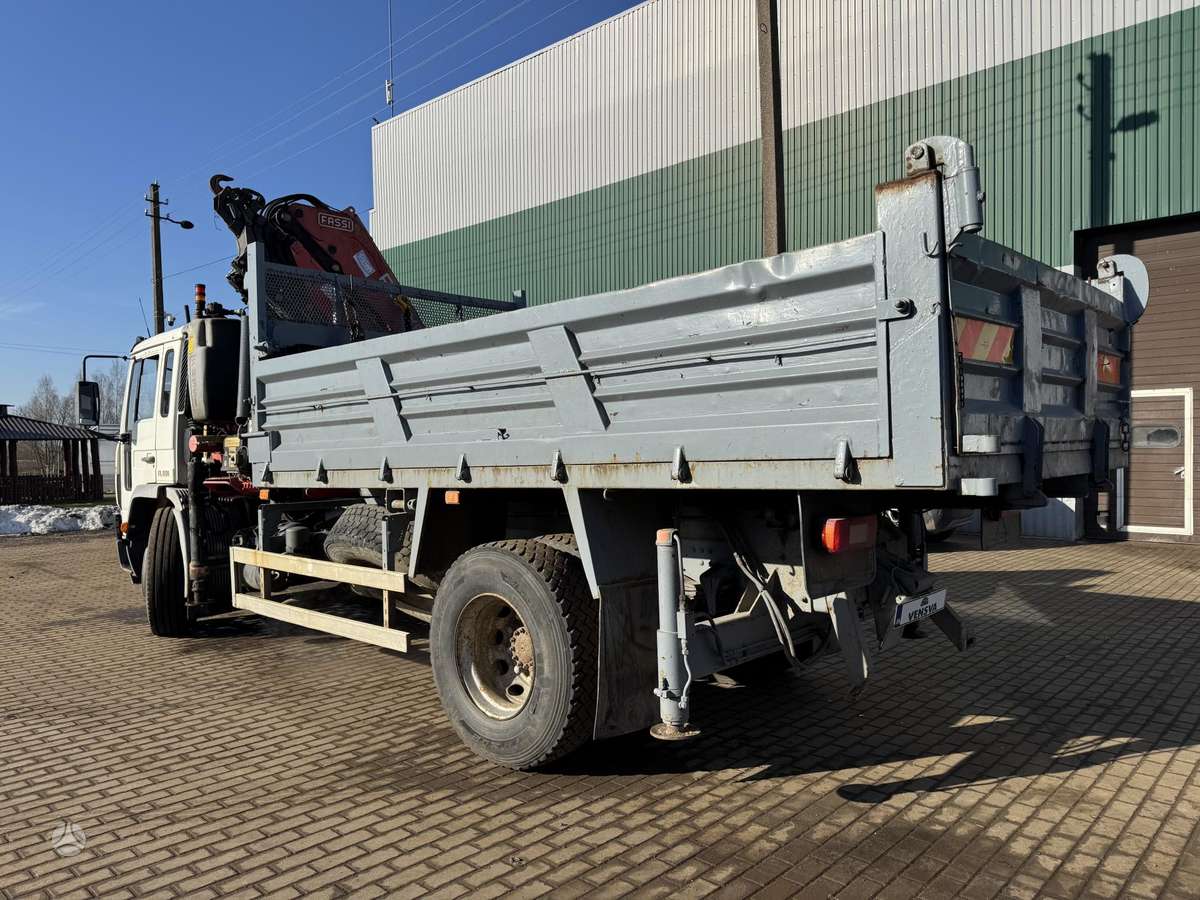 Volvo FL618 + FASSI F235XP REMOTE CONTROL, dumpers with crane
