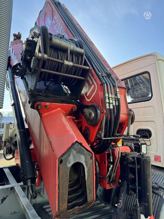 Volvo FL618 + FASSI F235XP REMOTE CONTROL, dumpers with crane