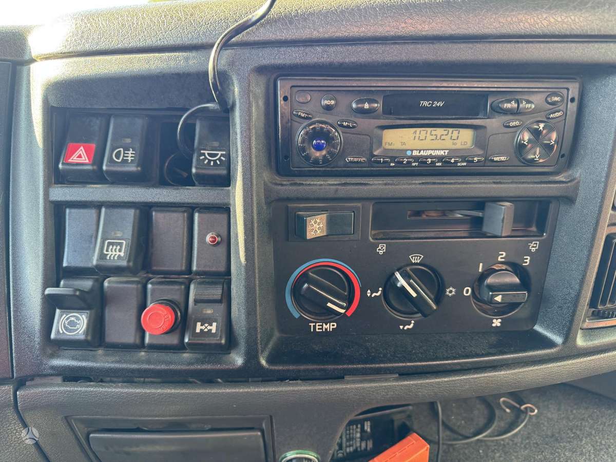 Volvo FL618 + FASSI F235XP REMOTE CONTROL, dumpers with crane