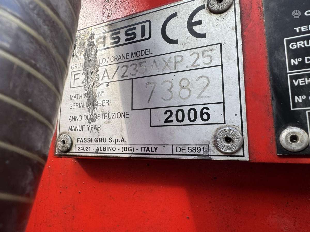 Volvo FL618 + FASSI F235XP REMOTE CONTROL, dumpers with crane