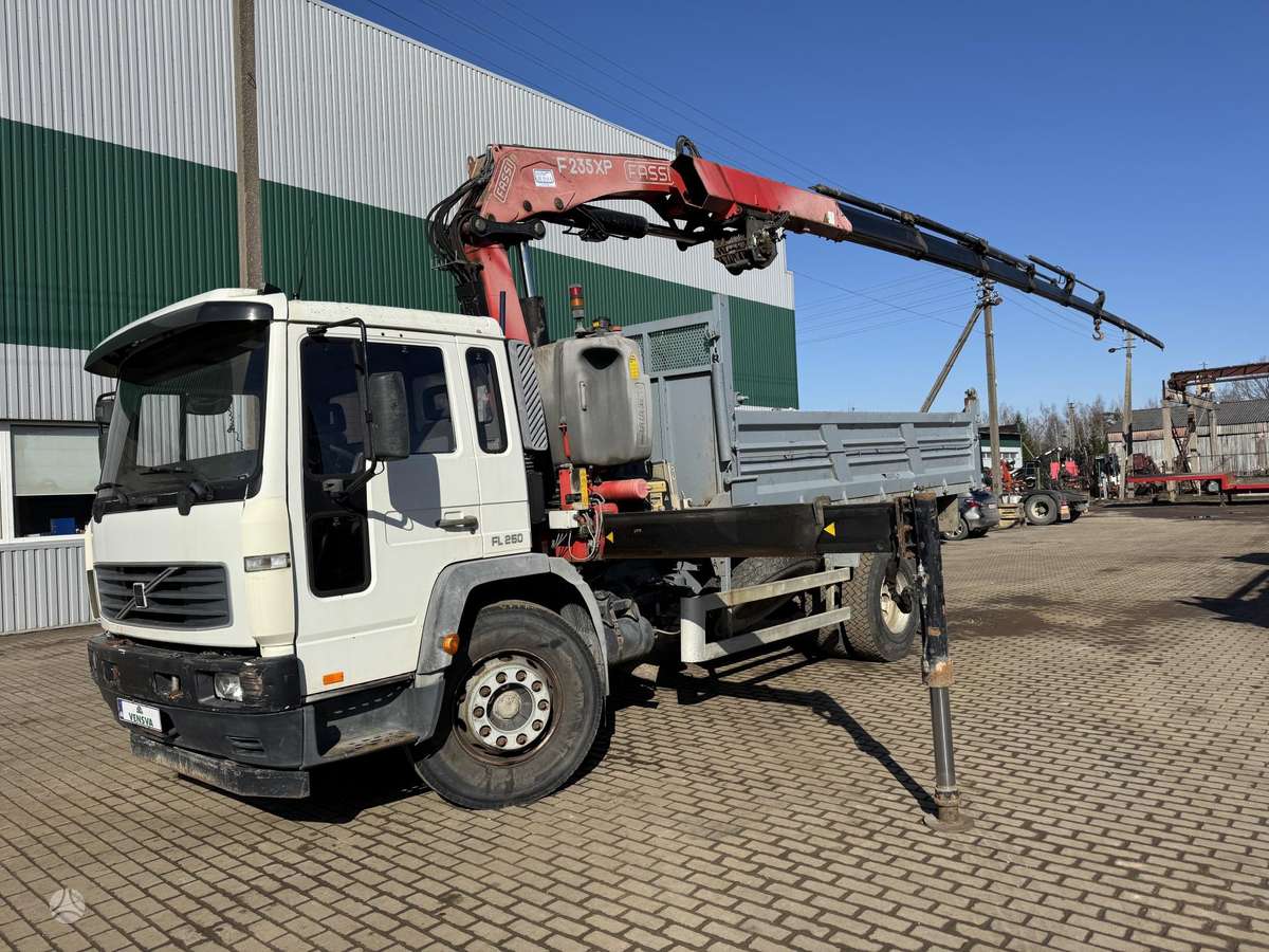 Volvo FL618 + FASSI F235XP REMOTE CONTROL, dumpers with crane