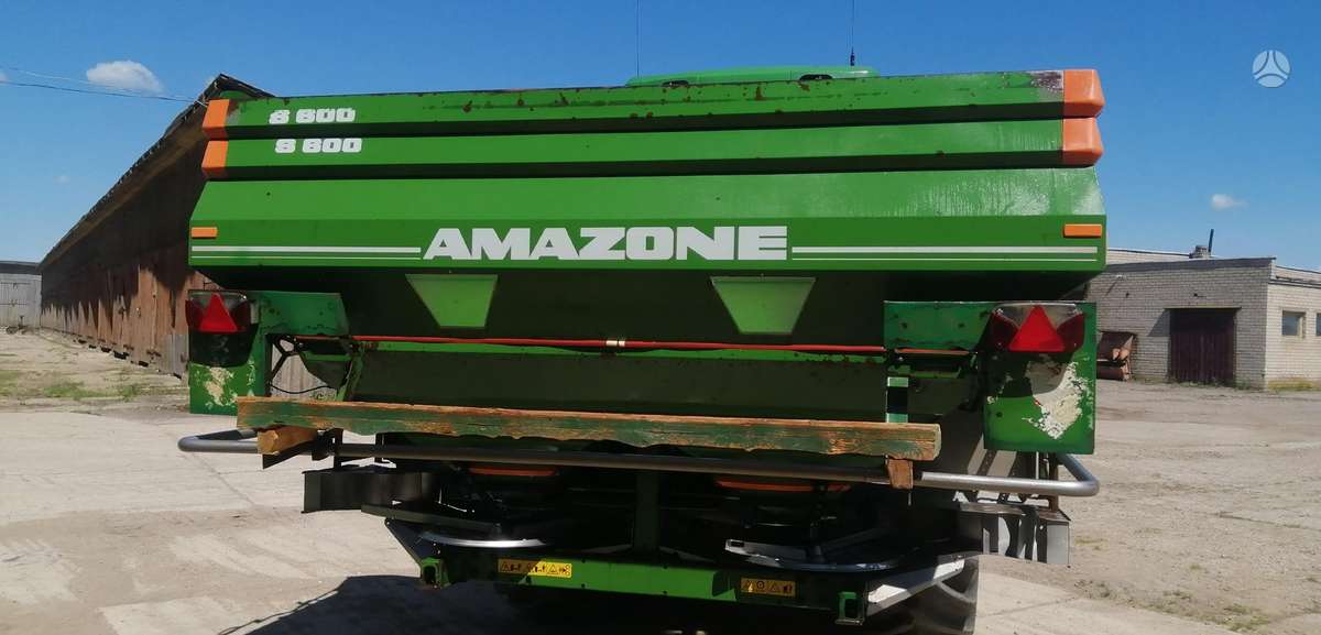 Amazone ZA-M 3000 Ultra Profis Hidro, spreaders