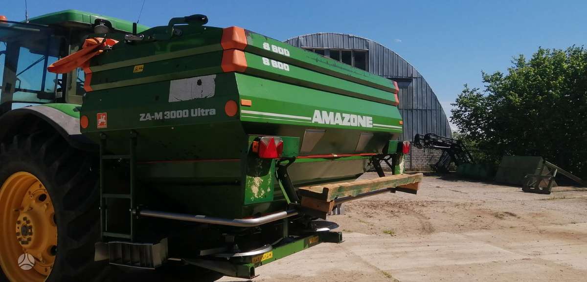 Amazone ZA-M 3000 Ultra Profis Hidro, spreaders
