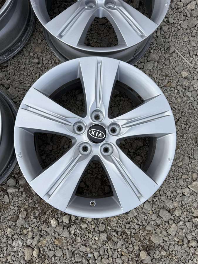 KIA, lengvojo lydinio, R17