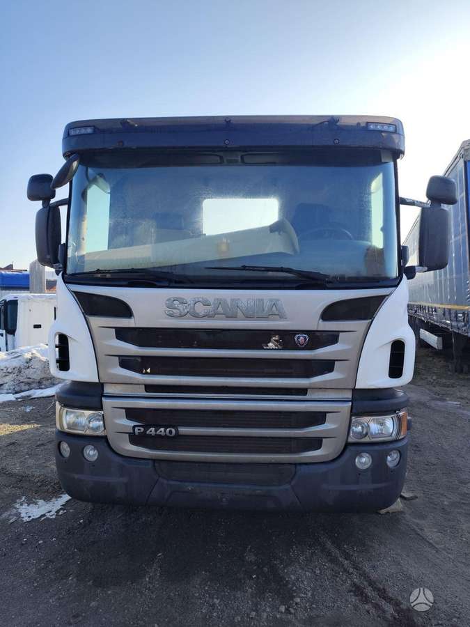 Scania P440, тягачи