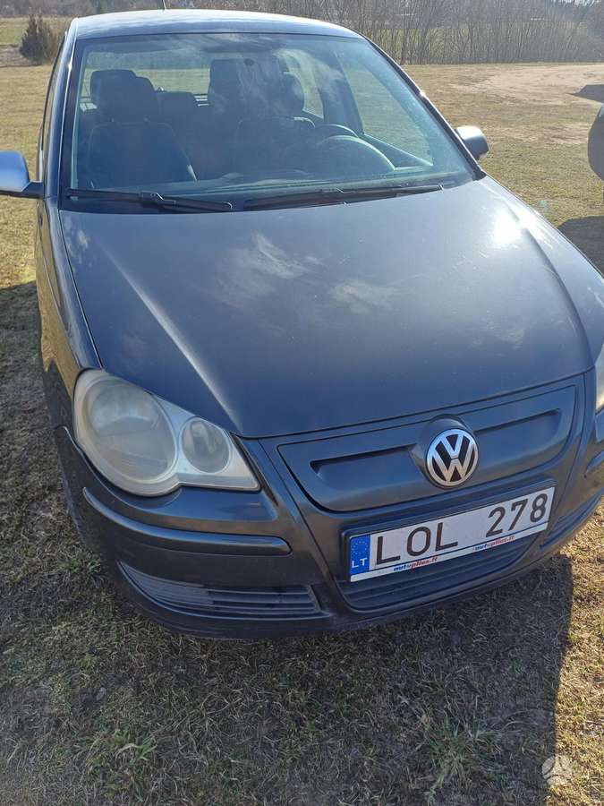 Volkswagen Polo - 2