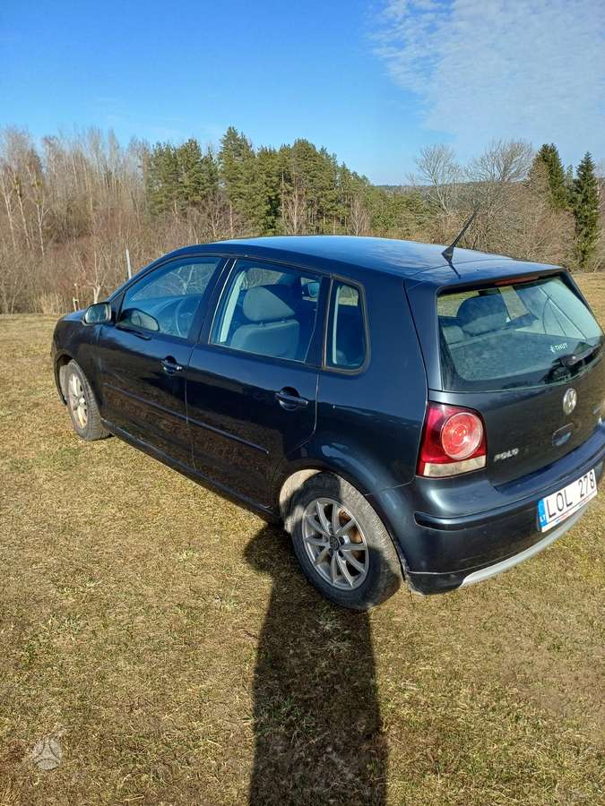 Volkswagen Polo - 4