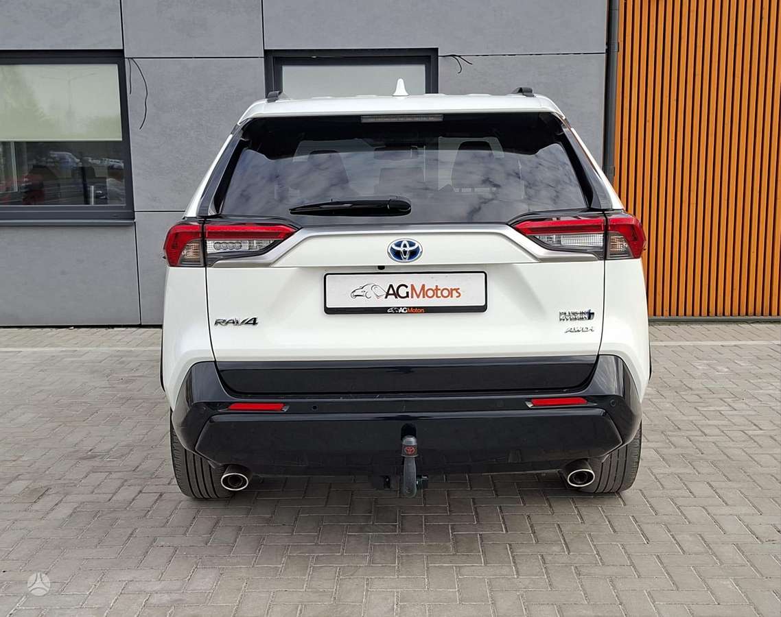Toyota RAV4 - 6