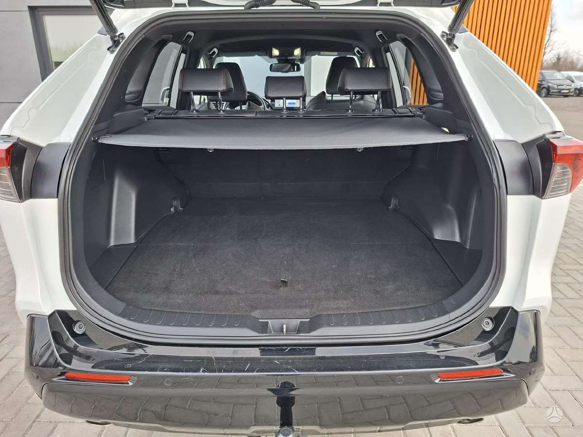 Toyota RAV4 - 12