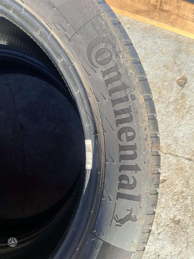 Continental EcoContact 6, летние 235/50 R19