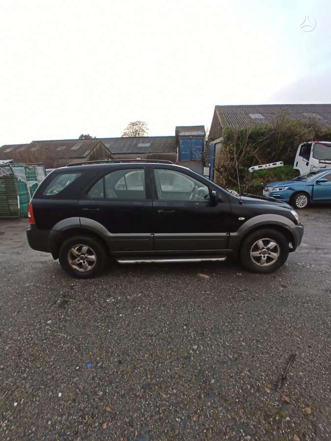 Kia Sorento for parts