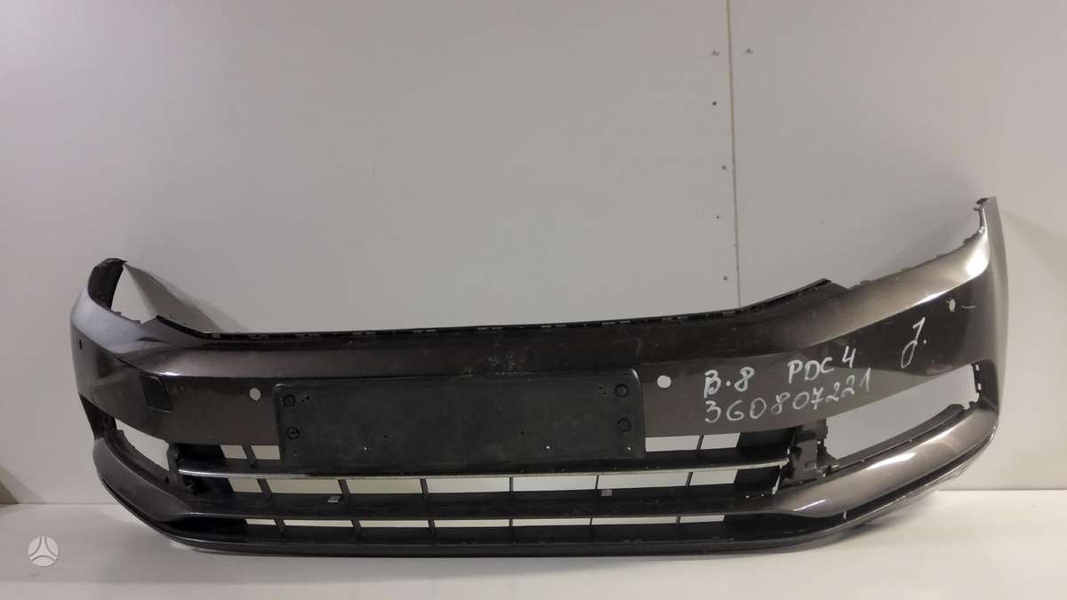 Volkswagen Passat dalimis