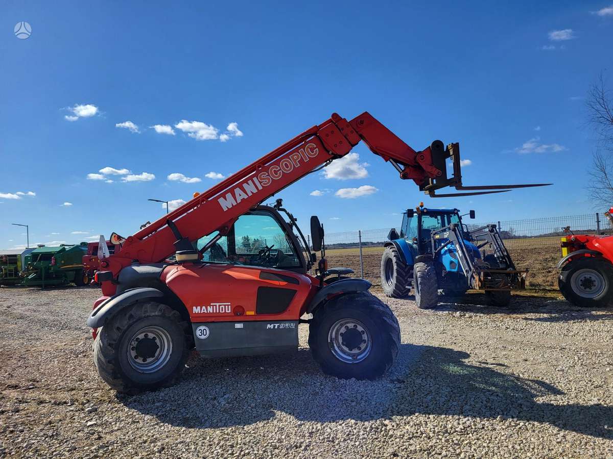 Manitou MT 932, telescopic handler