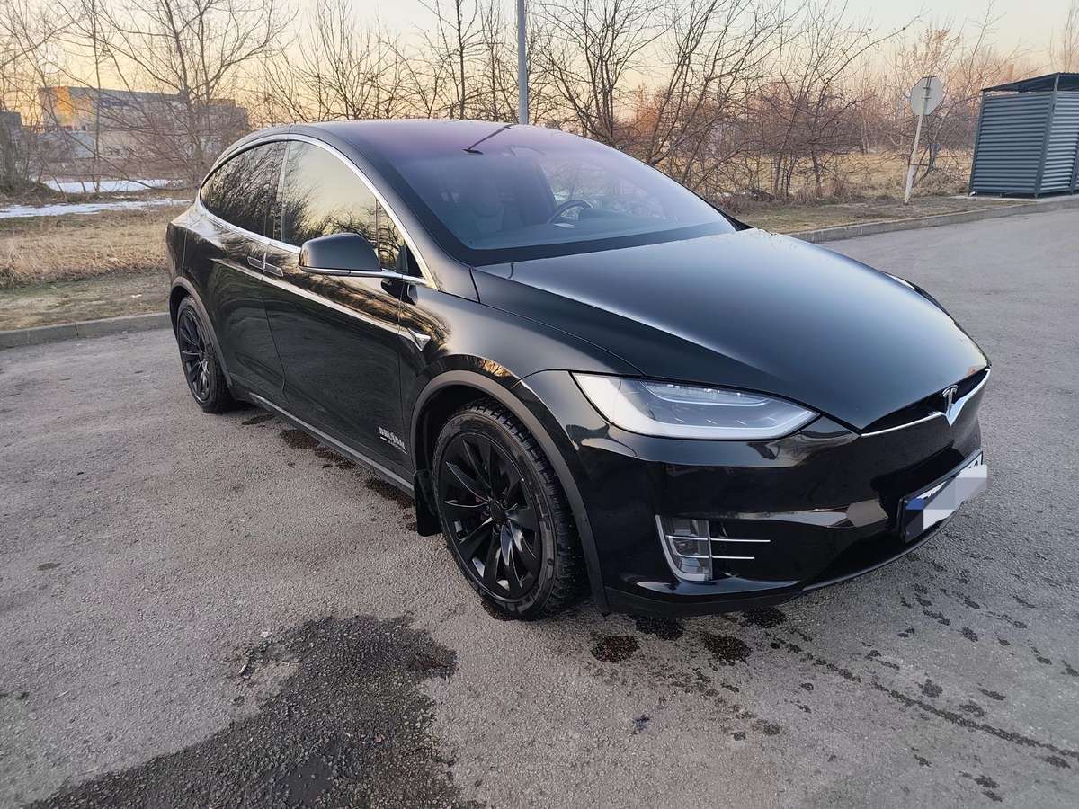 Tesla Model X, 100 kWh, off-road / crossover