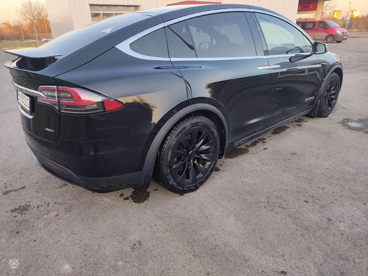 Tesla Model X, 100 kWh, off-road / crossover