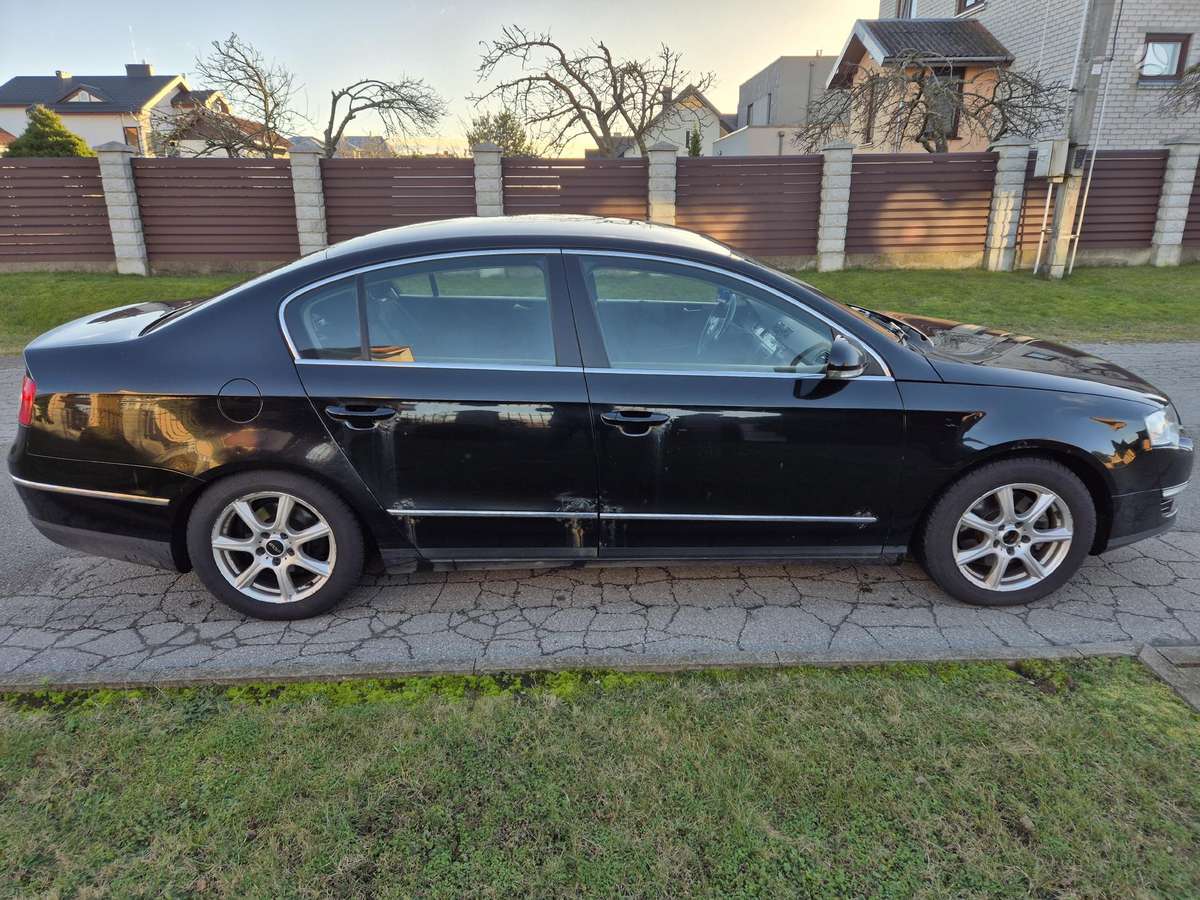 Volkswagen Passat - 10