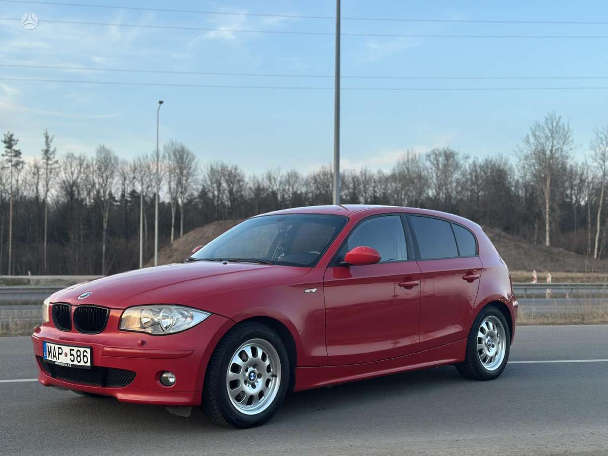 BMW 116, 1.6 l., hatchback