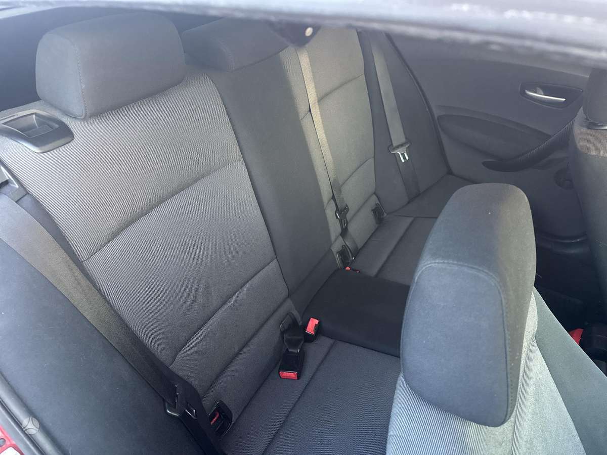 BMW 116, 1.6 l., hatchback