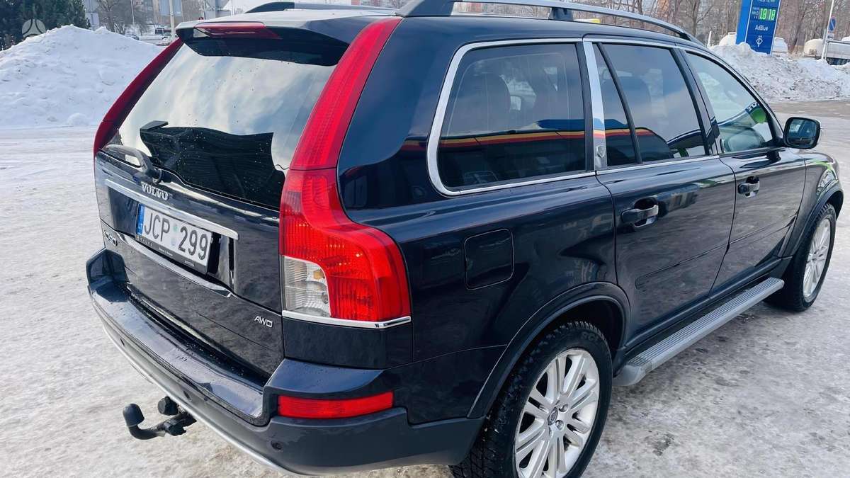 Volvo XC90 - 8