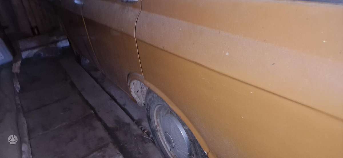 Moskvich 412, Седан