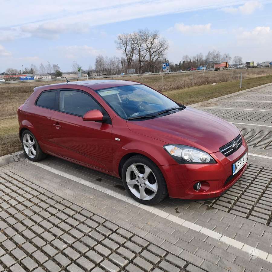Kia Ceed, 2.0 l., hatchback