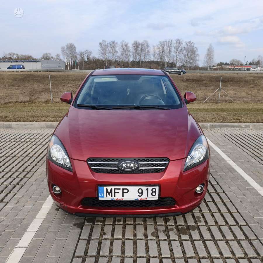 Kia Ceed, 2.0 l., Хэтчбек