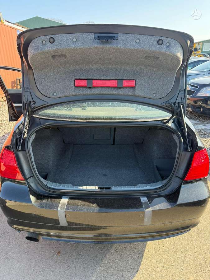 BMW 316, 2.0 l., Седан