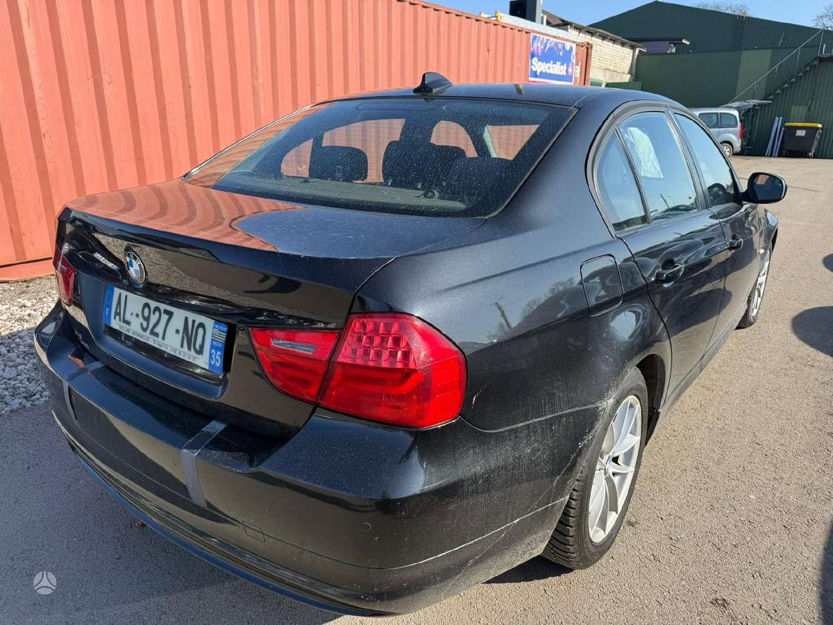 BMW 316, 2.0 l., Седан