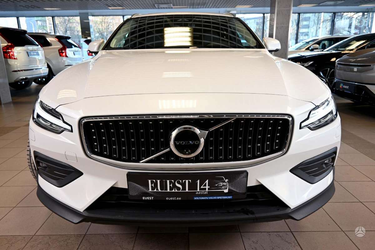 Volvo V60 Cross Country - 5
