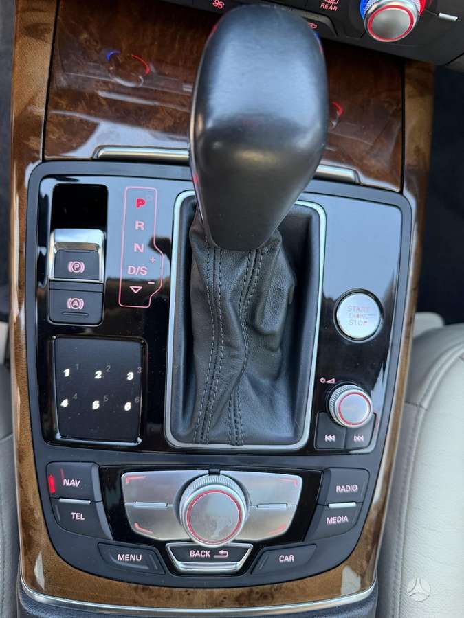 Audi A6, 3.0 l., Седан