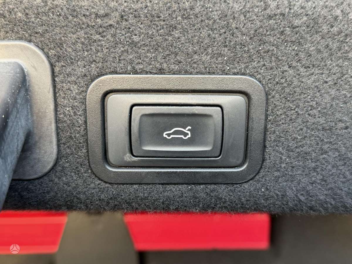 Audi A6, 3.0 l., Седан