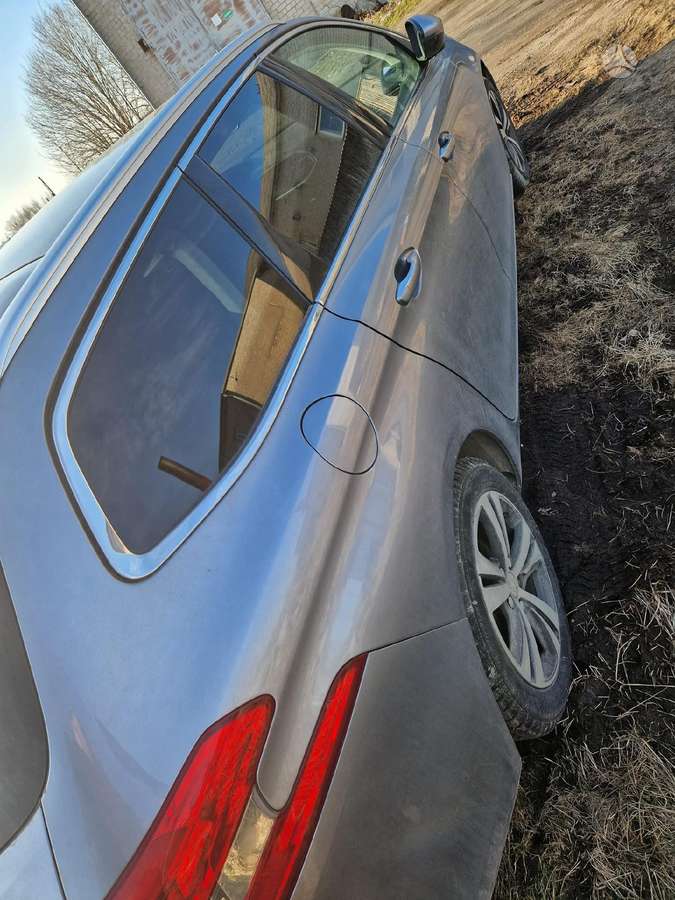 Peugeot 308 Dalis siunčiame