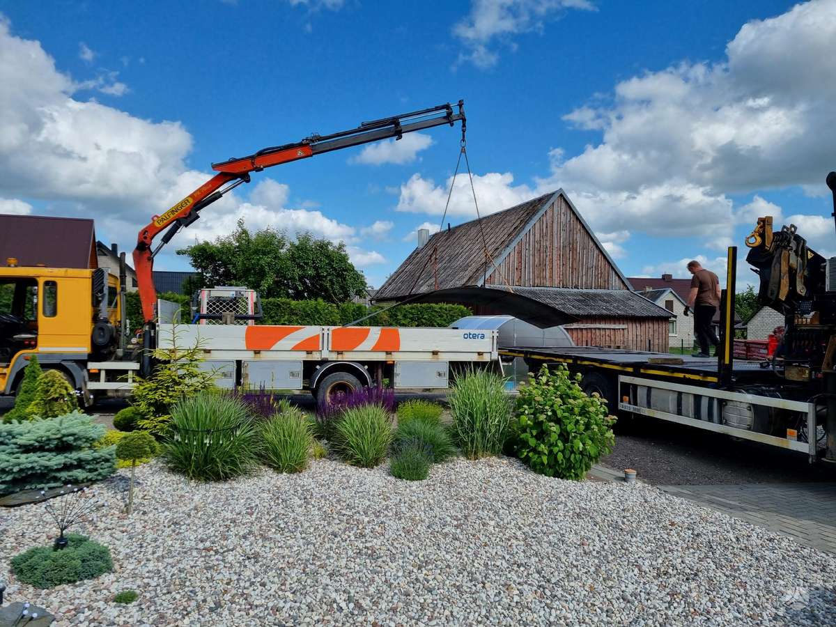 Volvo FL 220, с краном