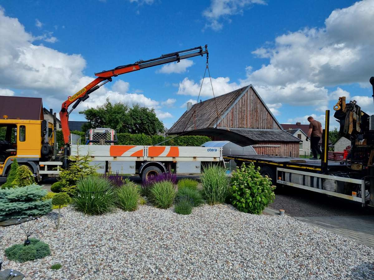 Volvo FL 220, с краном