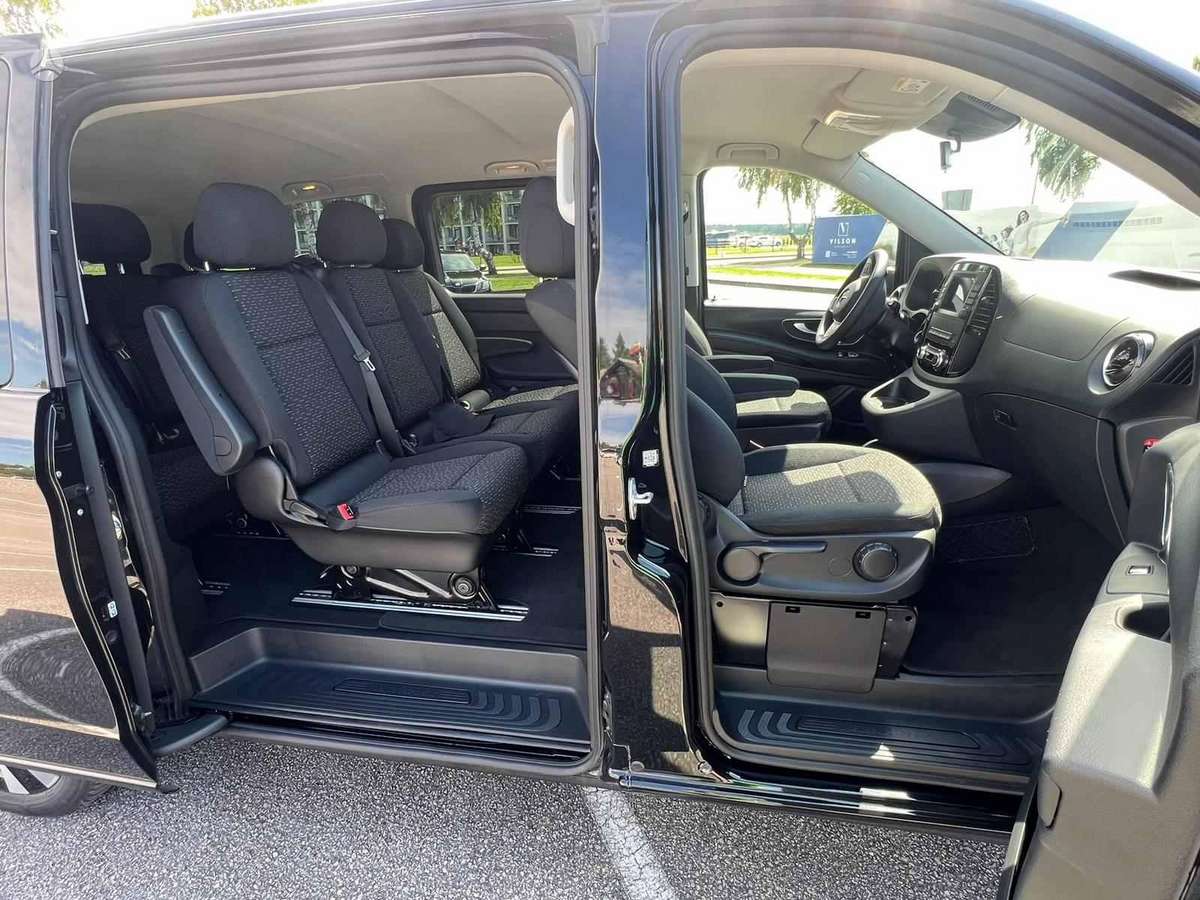 Renault Trafic, passenger minibus