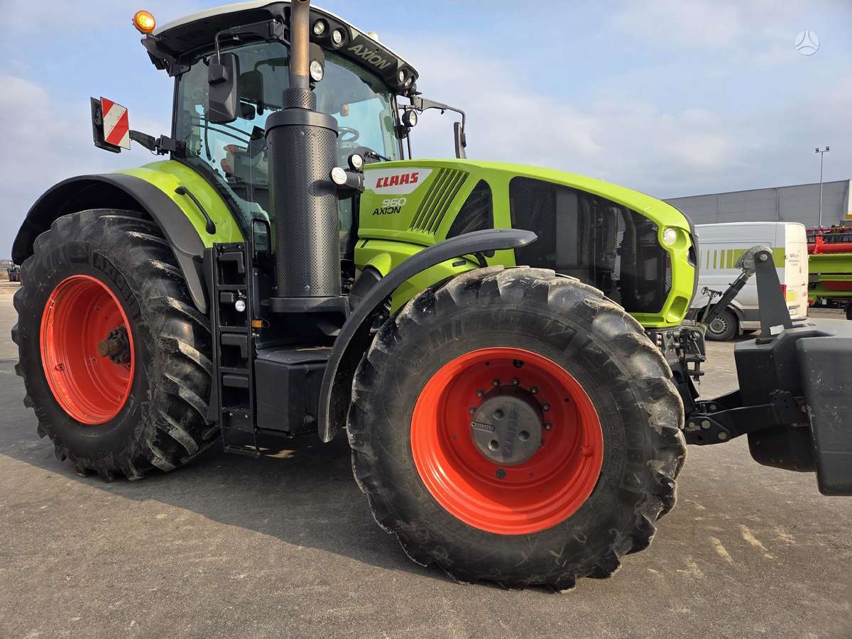 Claas Axion 960, tractors