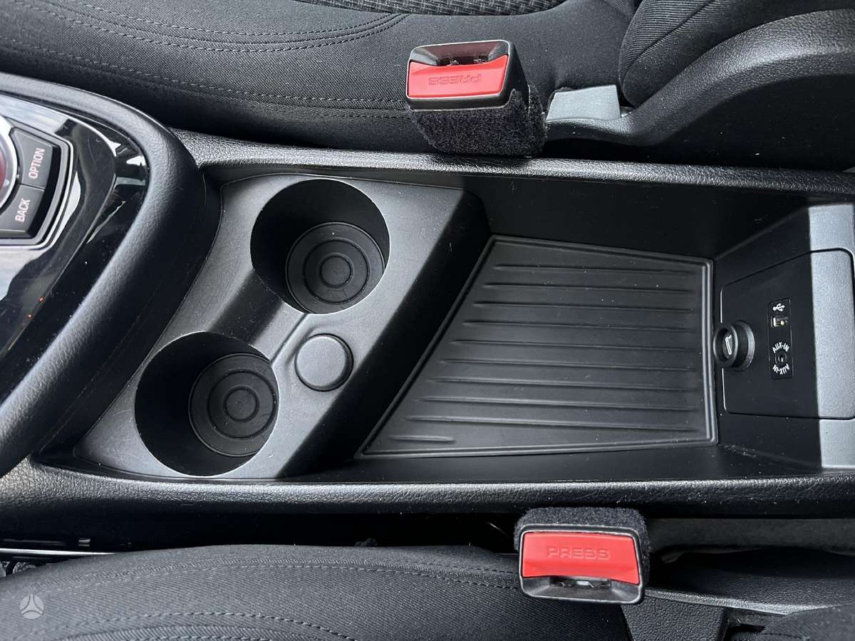 BMW 218 Active Tourer, 1.5 l., Минивэн