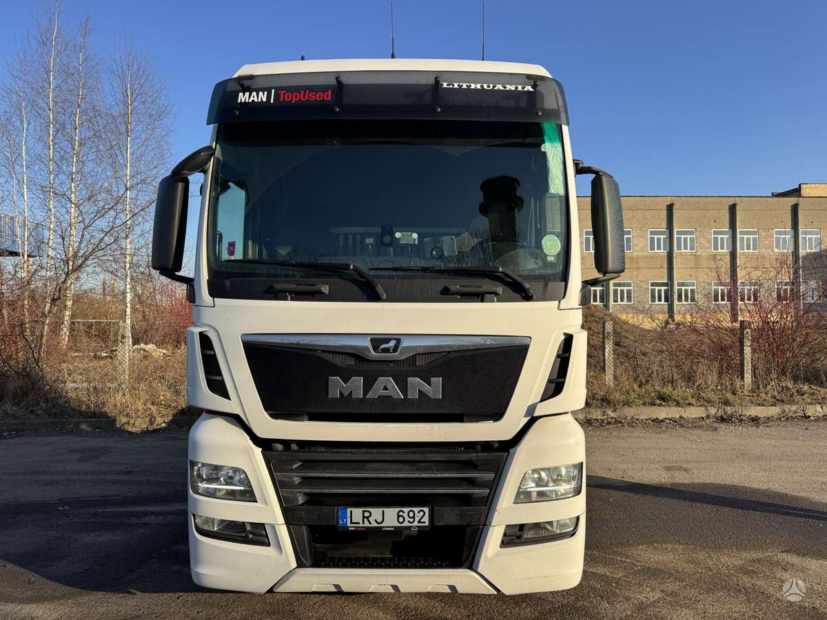 MAN TGX 18.470, 2 miegamosios vietos