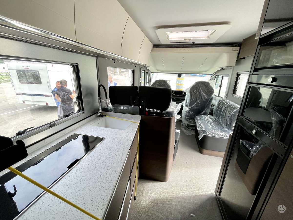 Adria Super Sonic 890 LL, campers