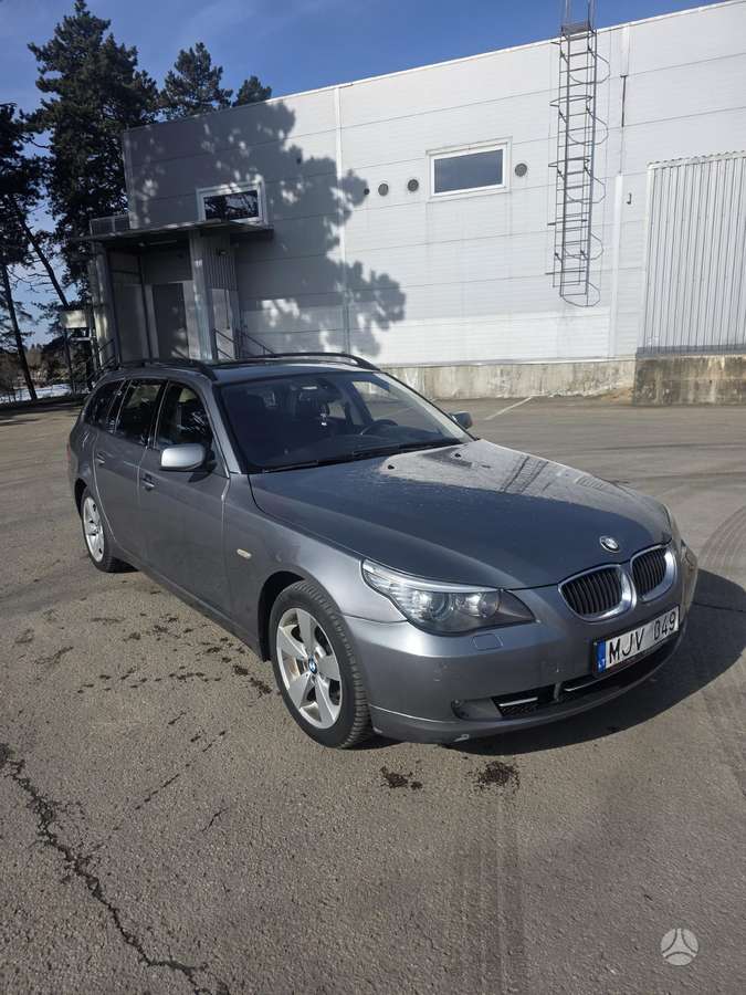 BMW 530, 3.0 l., wagon
